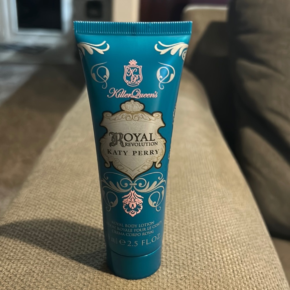 Katy Perry‘s Royal Revolution killer Queens lotion has been used